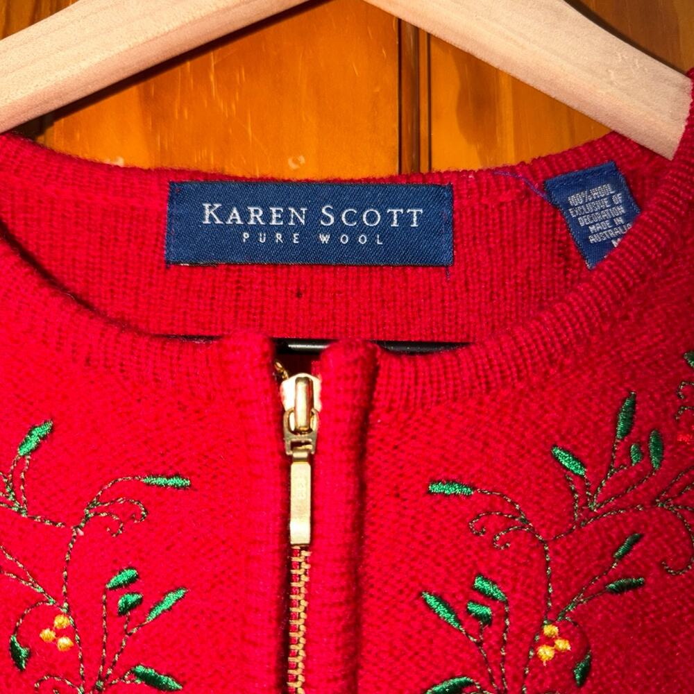 Karen Scott Red Pure Wool Cardigan Size M (Imperfections) - Picture 2 of 4